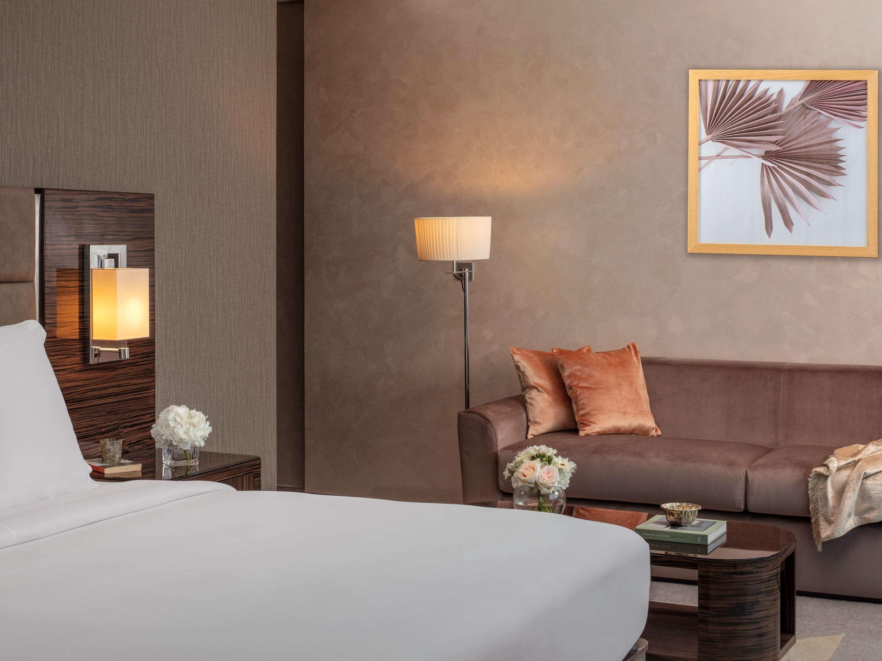 Hyde Hotel Dubai Exterior photo A room at the hotel