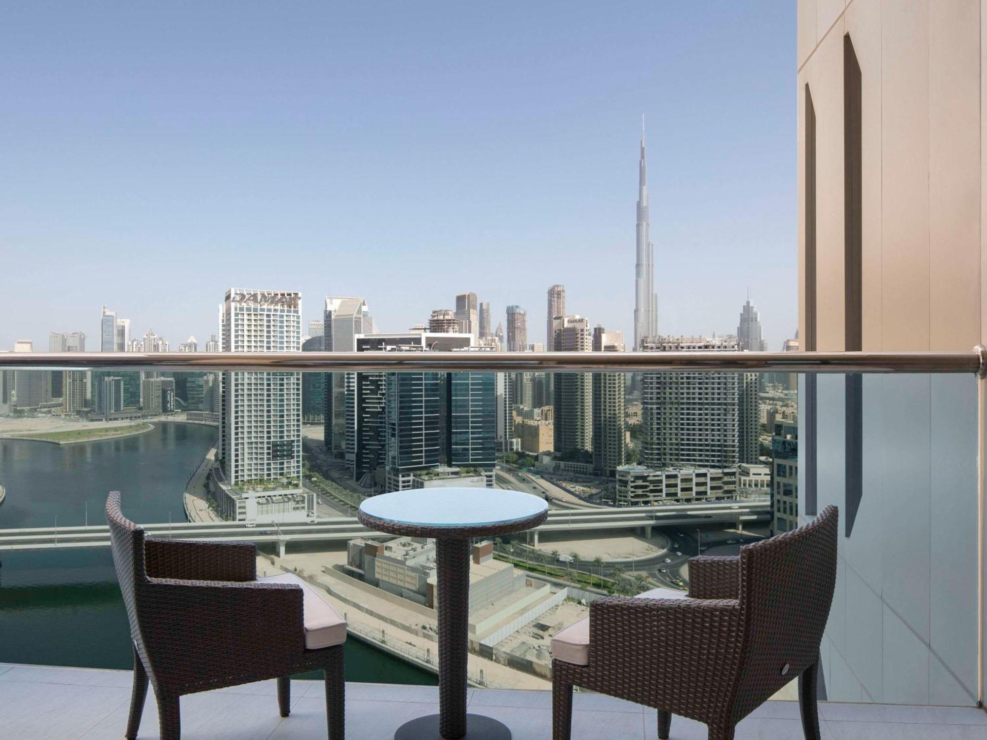 Hyde Hotel Dubai Exterior photo